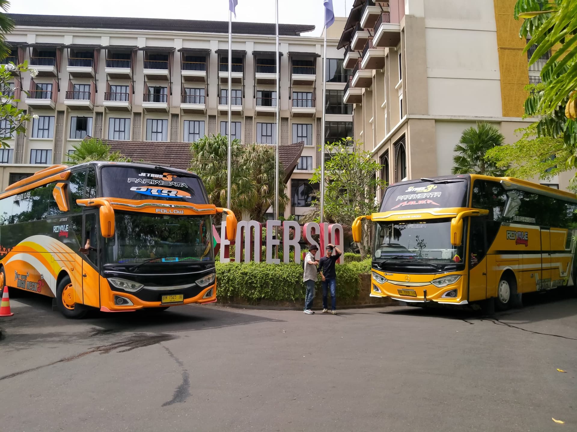 Trip Wisata 9
